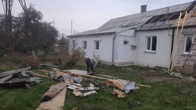 У Луцьку пошкодили 12 будинків (ФОТО)