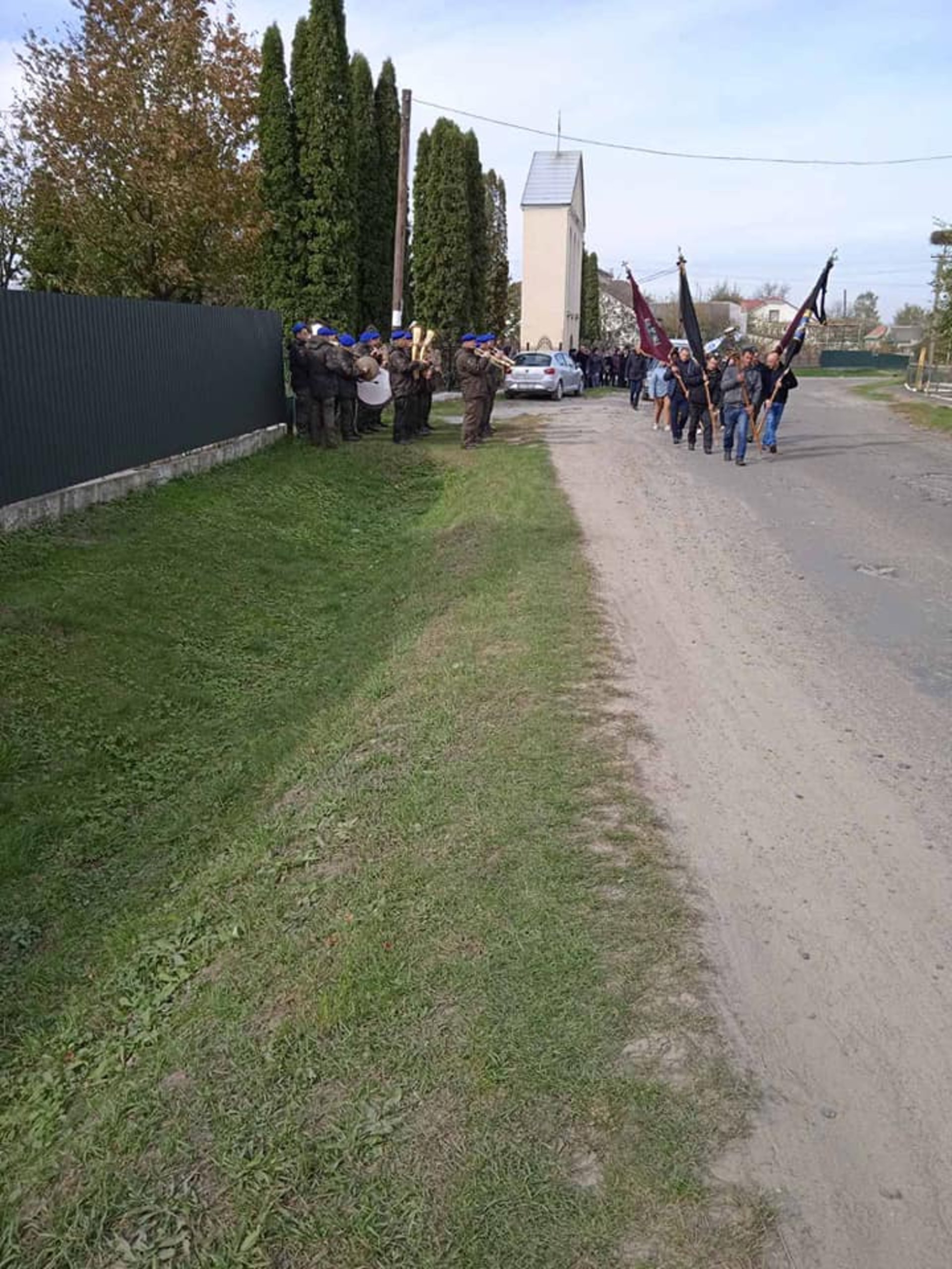На Львівщині провели в останню путь учасника АТО, фото Золочівська міська рада