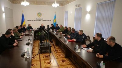Рада оборони Львівщини рекомендує керівникам установ організувати роботу 7 січня з урахуванням духовних потреб працівників