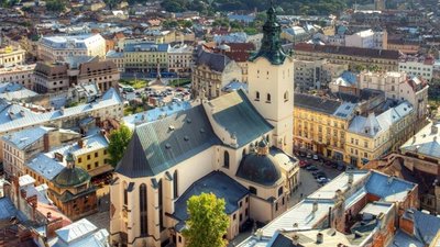 Розклад великодніх богослужінь у римо-католицьких храмах Львова