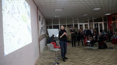 Як чиновники Садового виступають проти спорудження Монументу Героям Небесної Сотні на Сихові
