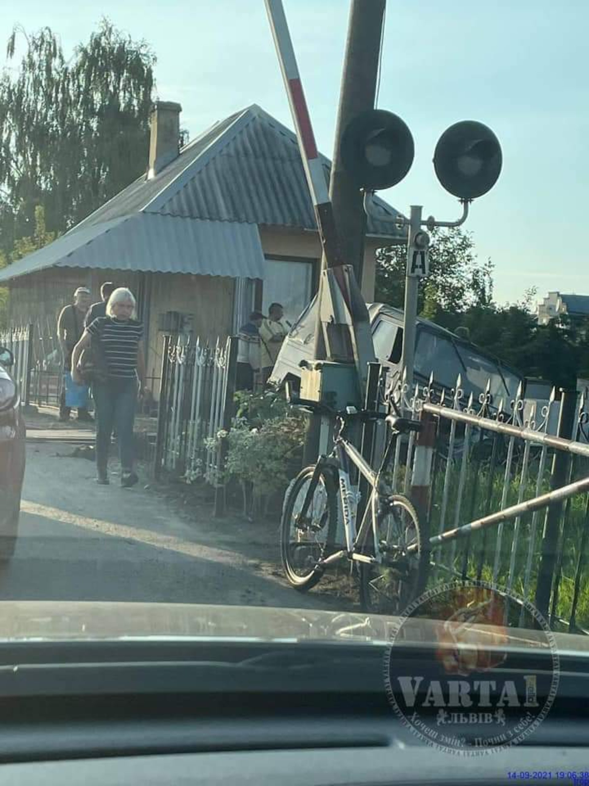 Біля Львова сталася ДТП на залізниці
