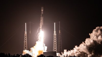 SpaceX успішно вивела на орбіту ще один супутник SiriusXM (ВІДЕО)