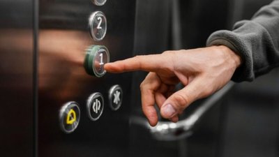 У Львові просять не користуватись ліфтами під час тривоги