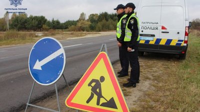 Патрульні поліцейські на Львівщині знайшли собі нову роботу
