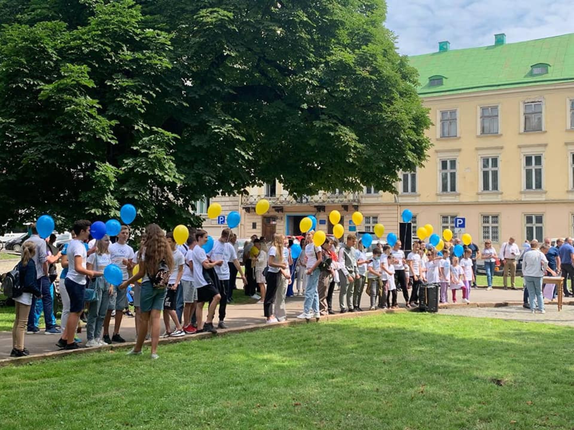 У Львові відзначили початок Олімпіади у Токіо, фото ЄС Львів
