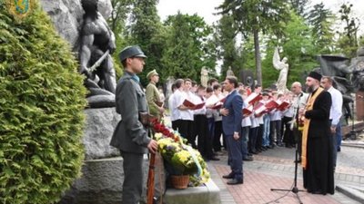 На Личаківському кладовищі вшанували пам'ять Івана Франка