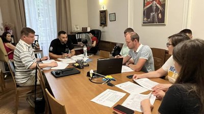 У Львові кілька місяців облаштовуватимуть пішохідний перехід