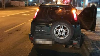 У Львові 14-дівчина кермувала автомобілем (ФОТО)