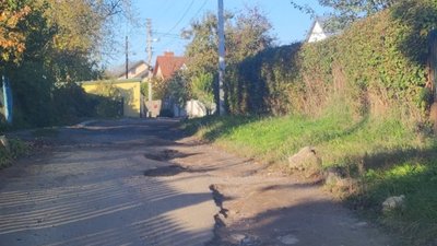 У Львові вулиця Поетична перетворилась на танкодром
