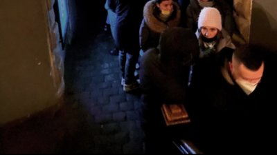 У Львові вишикувалась традиційна черга у "Криївку"