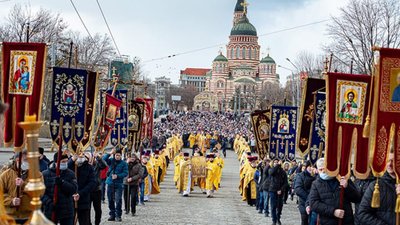 В Україні УПЦ МП провела кількатисячні заходи попри пандемію (ФОТО, ВІДЕО)