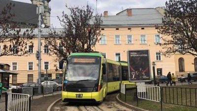 Експерт про «бомби і воронки» львівських  трамваїв