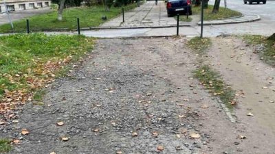 У Львові у час війни відремонтують тротуар