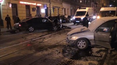 У Львові шукають свідків жахливої ДТП (ФОТО)