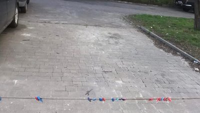 У Львові невідомі встановили обмежувачі руху