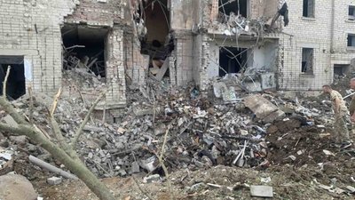 У Миколаєві пролунало шість потужних вибухів