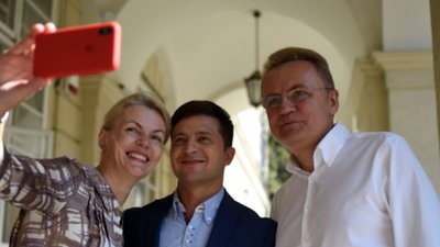 Зеленський висуває Садового кандидатом у мери Львова