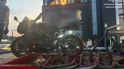 На Львівщині виявили мотоцикл з ймовірно підробленими номерами агрегатів