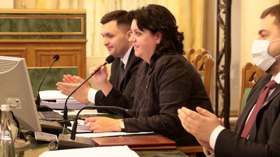 Львівська облрада передбачила виплати медпрацівникам «ковідних» лікарень