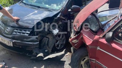 На Львівщині не розминулись автомобілі