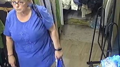 На Львівщині у магазині жінка викрала мобільний телефон (ФОТО, ВІДЕО)