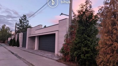Bihus.Info показали будинок в Козині, яким може таємно користуватися Кравченко