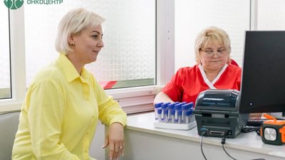 Команда Львівського онкоцентру здала кров (ФОТО)