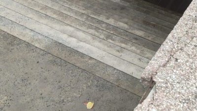 У Львові затопило підземний перехід