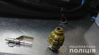 У аеропорту "Бориспіль" у пасажира знайшли гранату