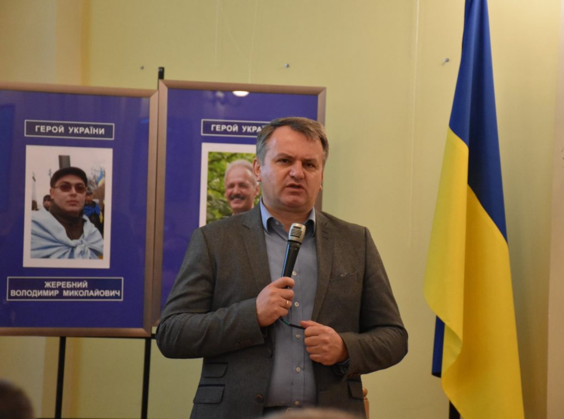 На Львівщині відбулись Всеукраїнські збори родин Героїв Небесної Сотні. Фото прес-служба ЛОДА. 