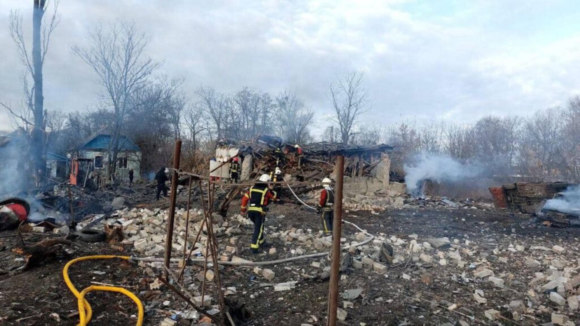 У Києві внаслідок ракетної атаки постраждало троє людей