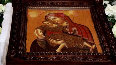 У Свято-Покровському соборі у Львові, на Квітну неділю виставлять для почитання  чудотворну ікону Божої Матері “Кікська”