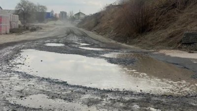 У Львові просять відремонтувати гостро аварійну вулицю Конюшинну