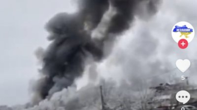 У Новояворівську горить шиномонтаж (ВІДЕО)
