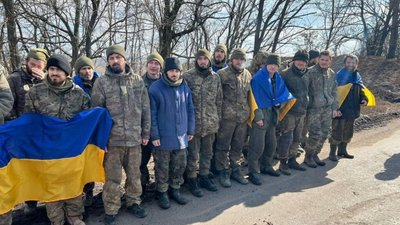 Україна повернула ще 130 захисників та захисниць