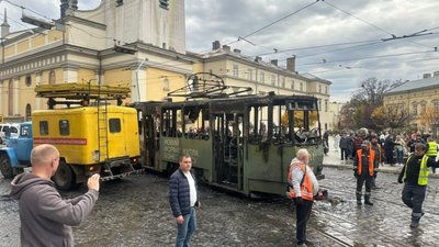 У Львові повідомили причину пожежі трамваю