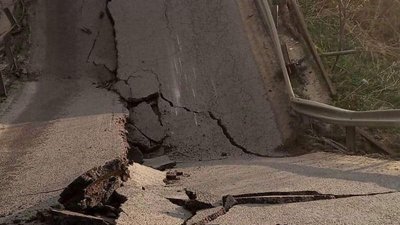 За два дні до обвалу мосту, владу і дорожників Львівщини попереджали про небезпеку (ФОТО, ВІДЕО)