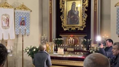 Як Тимошенко у Львові замолює гріхи (ФОТО)
