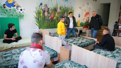 225 дітей знайшли тимчасовий прихисток в обласному притулку Служби у справах дітей ЛОВА