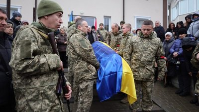 Борислав попрощався із захисником