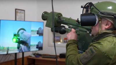Львівський IT Кластер в межах проєкту «SKY» передав VR-тренажери для сил ППО «Захід»