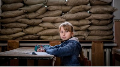 Фейки про соціальні виплати: діти війни отримають по 12 тисяч гривень щомісяця