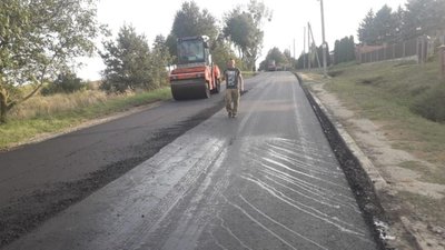 У Зіболках ремонтують дорогу (ФОТО)