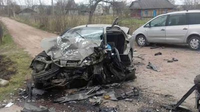 У лобовій автотрощі загинув житель Сокаля, ще шестеро постражали