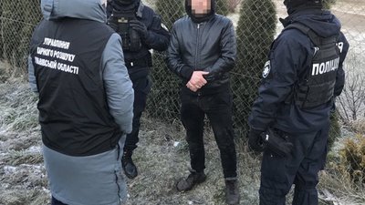 На Львівщині затримали групу зловмисників, причетних до розбійних нападів на пасажирів автобусів (ФОТО)