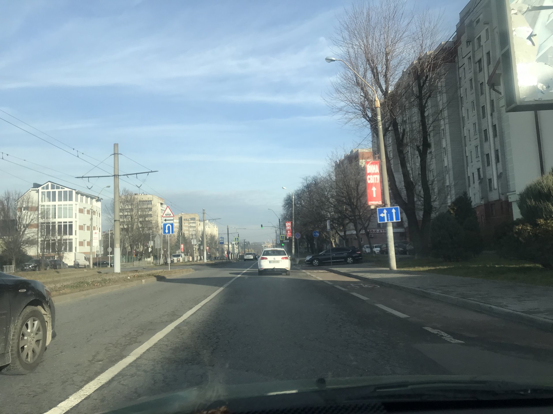У Львові на вулиці Княгині Ольги запрацював ще один світлофор, фото Четверта студія 26 листопада 2021 року