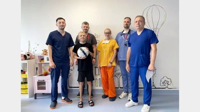 Батько став донором для сина: львівські медики пересадили нирку 15-річному хлопцю