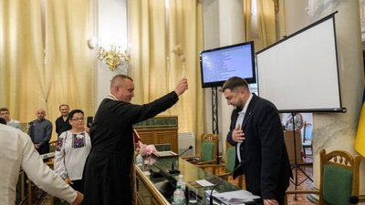 На Львівщині відзначили 11-річну незрячу волонтерку
