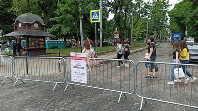 Центр Львова перекрили для проїзду (ФОТО)